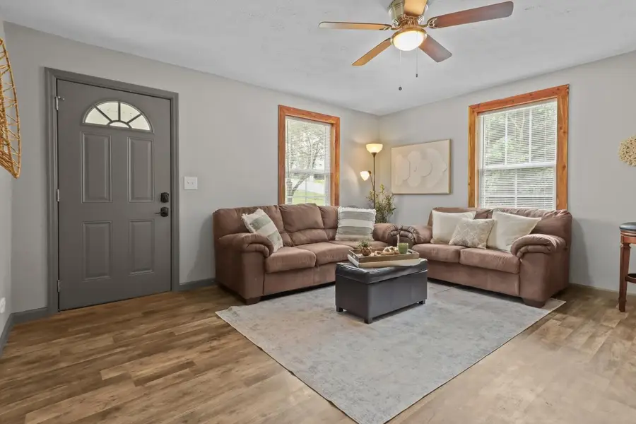 3743 Highway 100, Centerville, TN 37033 - #2