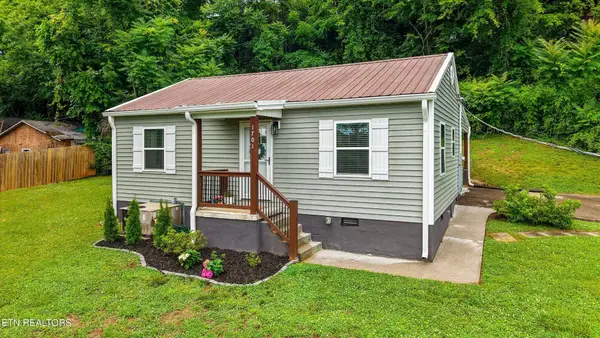 1701 Rugby Ave, Knoxville, TN 37920