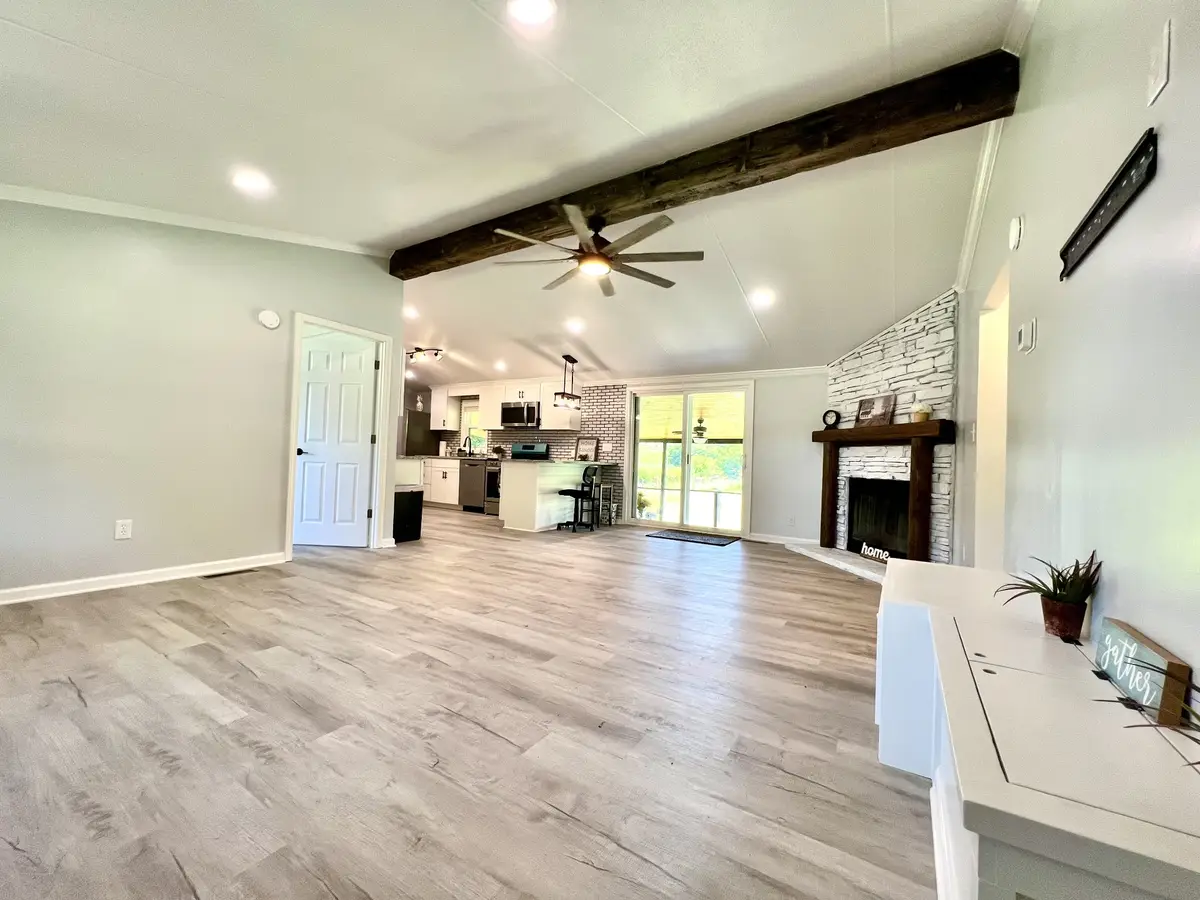 2137 Highway 130 W, Shelbyville, TN 37160 - #1