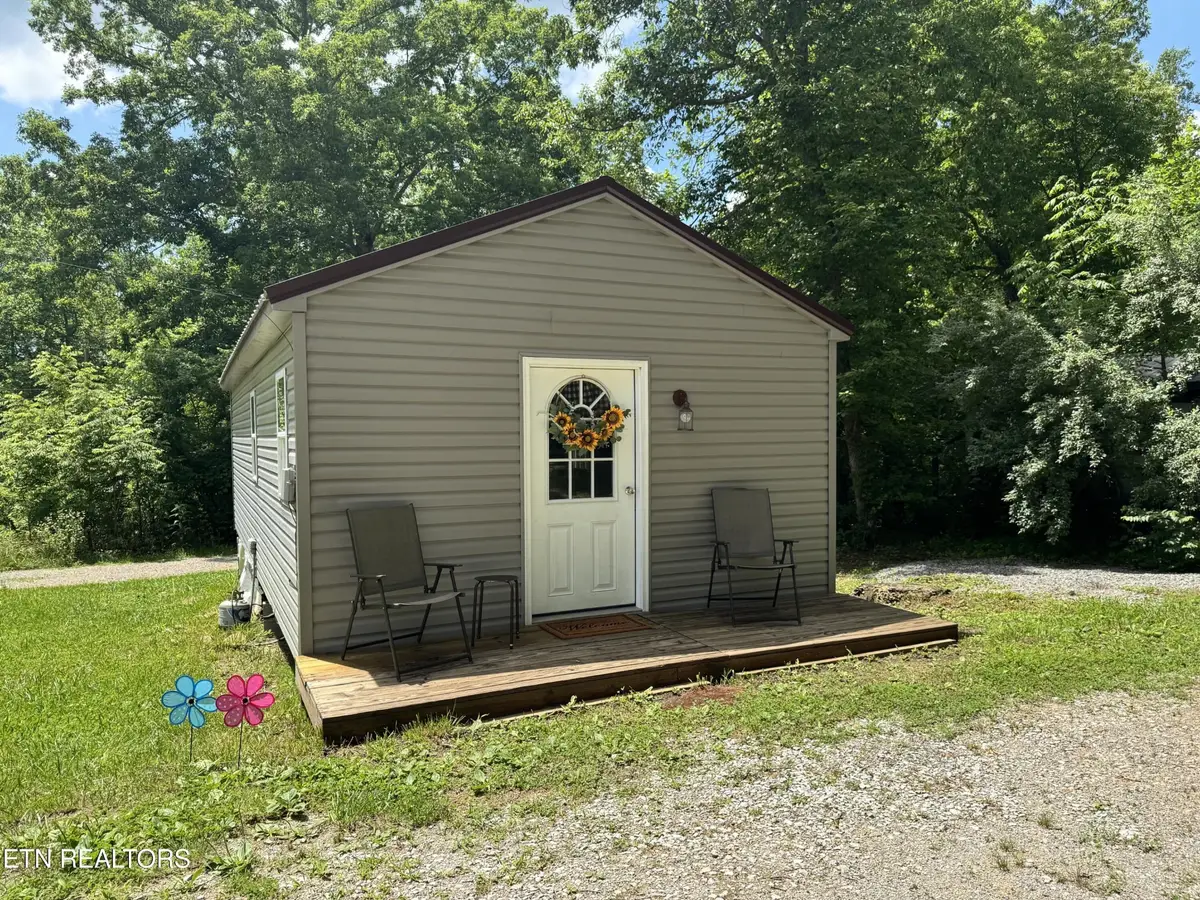 111 Stone St, Crossville, TN 38572 - #1