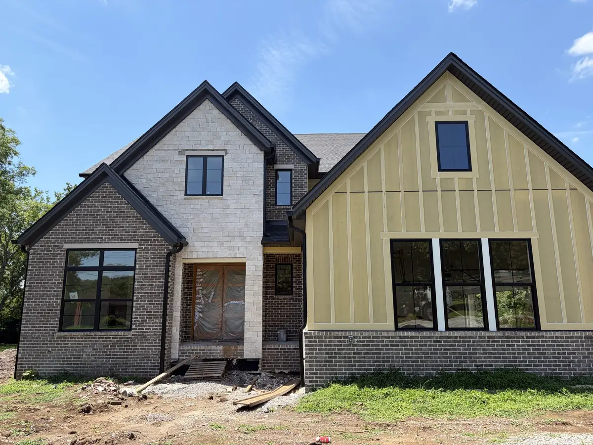 6616 Wilhugh Pl, Nashville, TN 37209 - #1