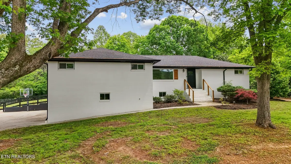 7204 Fairlane Rd, Powell, TN 37849 - #1
