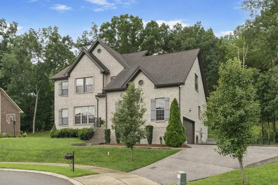137 Burntash Ln, Hendersonville, TN 37075 - #3