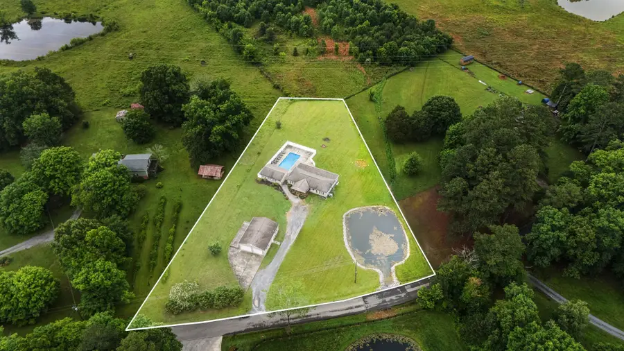 871 Kile Lake Rd Se, Cleveland, TN 37323 - #2