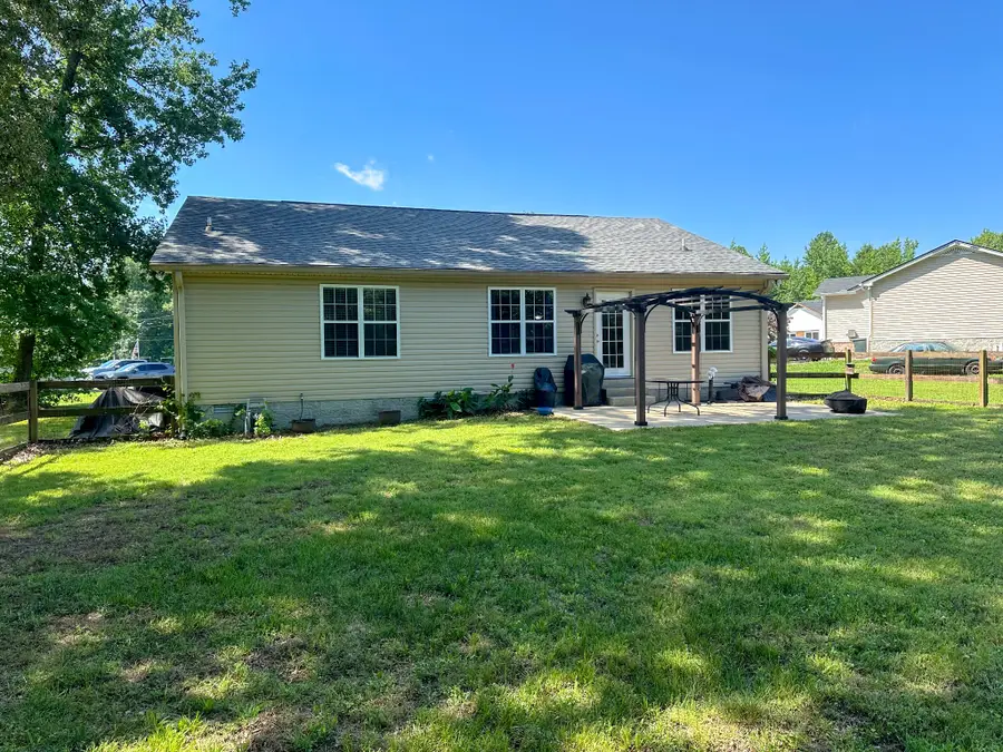 1004 Ryan Ct, Lebanon, TN 37087 - #2