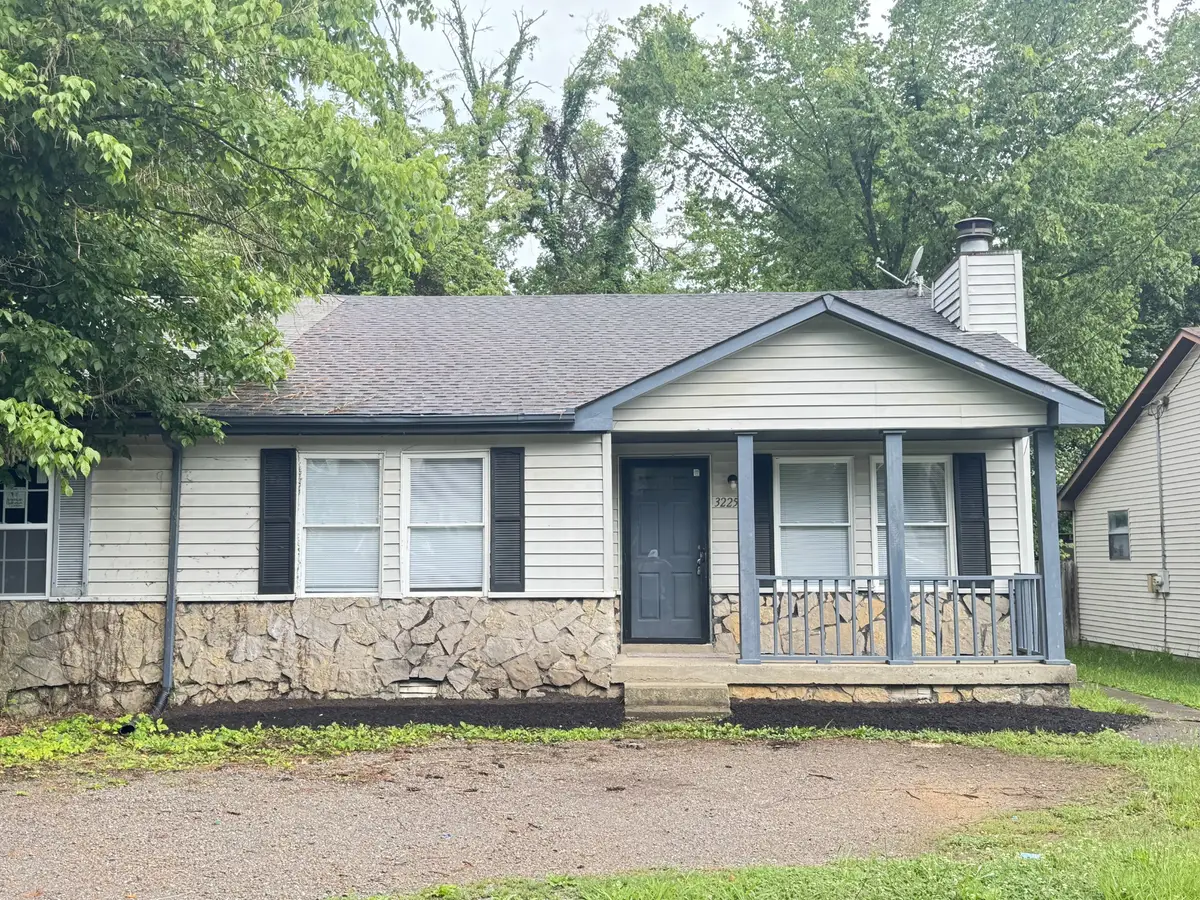 3225 Lakeford Dr, Nashville, TN 37214 - #1