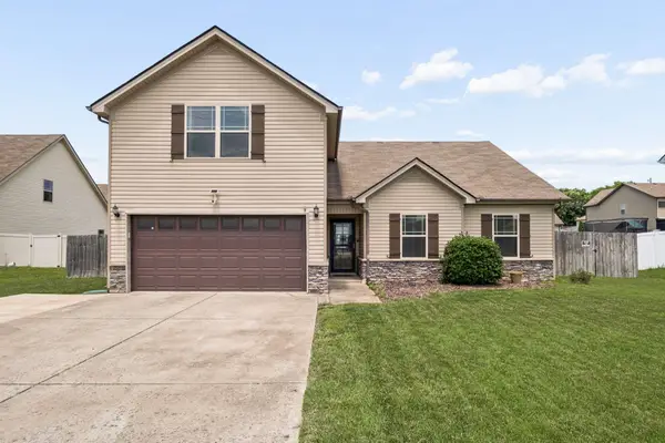 120 Farmbrook Ct, Murfreesboro, TN 37128