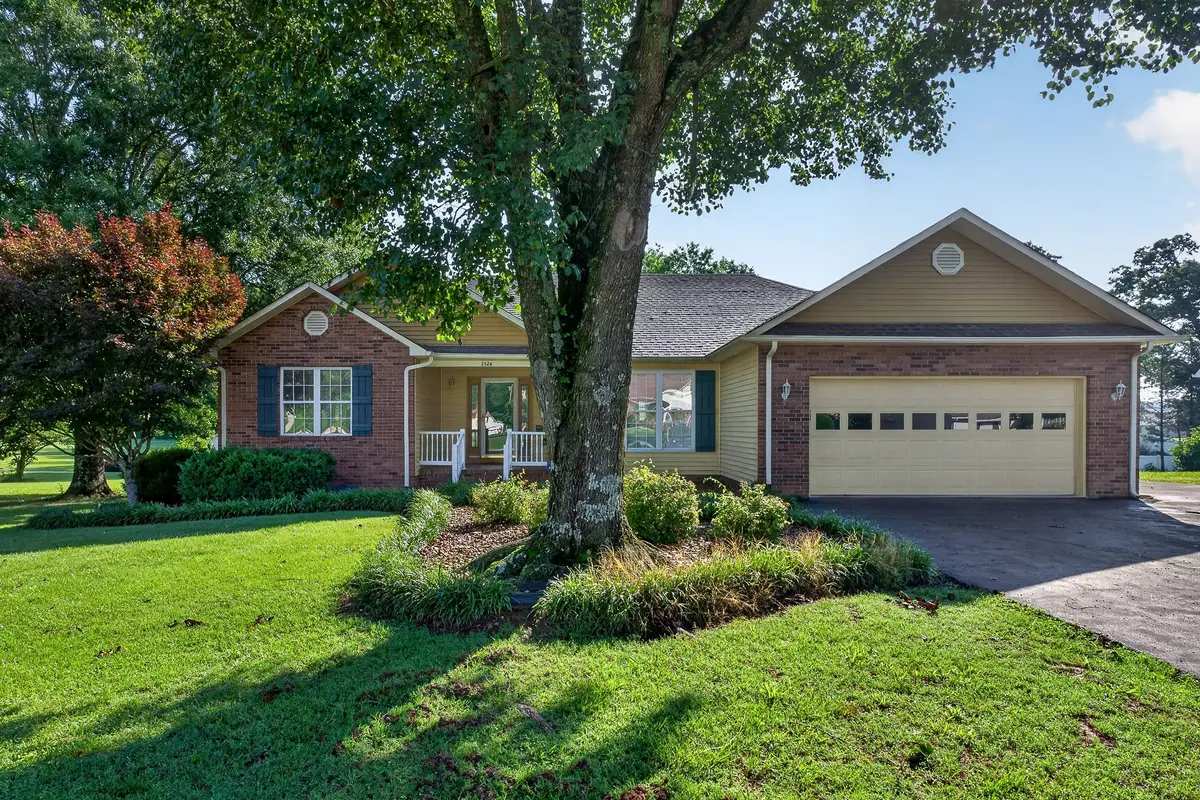2526 Park West Dr, Cookeville, TN 38501 - #1