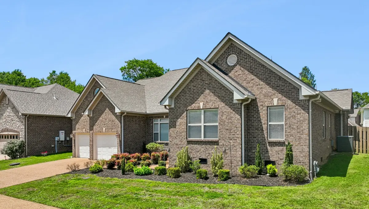 624 Collinscrest Ct, Nashville, TN 37221 - #1