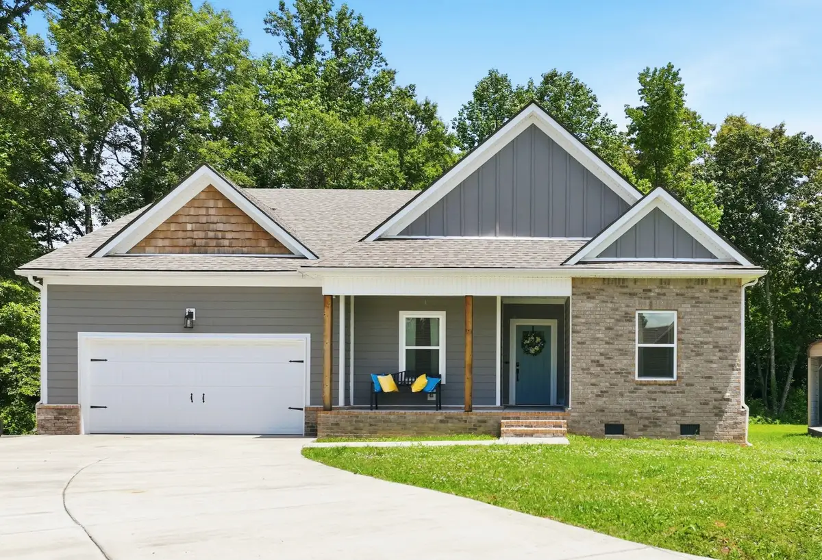 141 Stone Haven Dr, Smithville, TN 37166 - #1