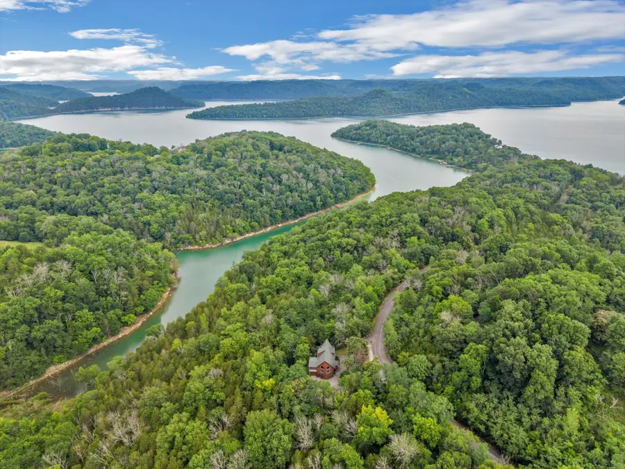 110 Lake Meadow Dr, Smithville, TN 37166 - #2