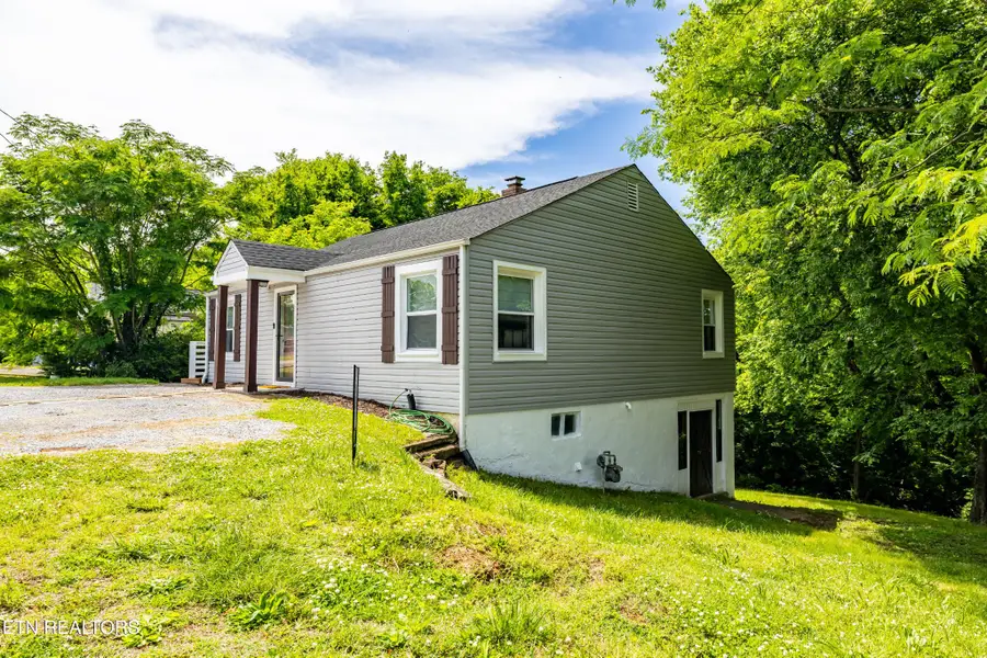 411 Landau Drive, Maryville, TN 37801 - #3