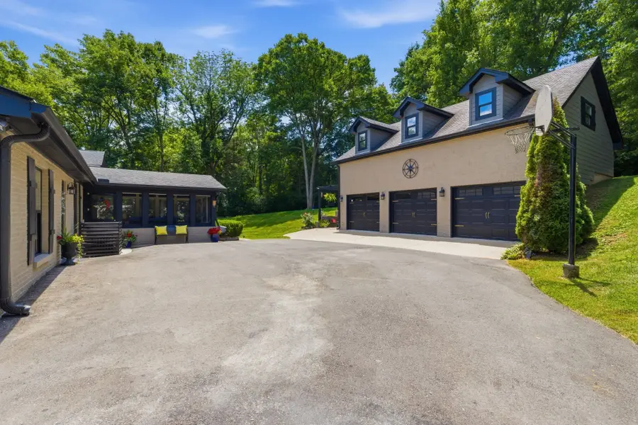 6609 Currywood Dr, Nashville, TN 37205 - #2