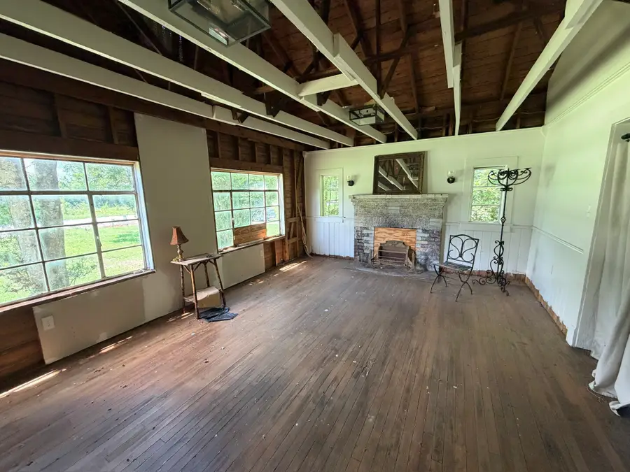 1717 Georgia Crossing Rd, Winchester, TN 37398 - #2