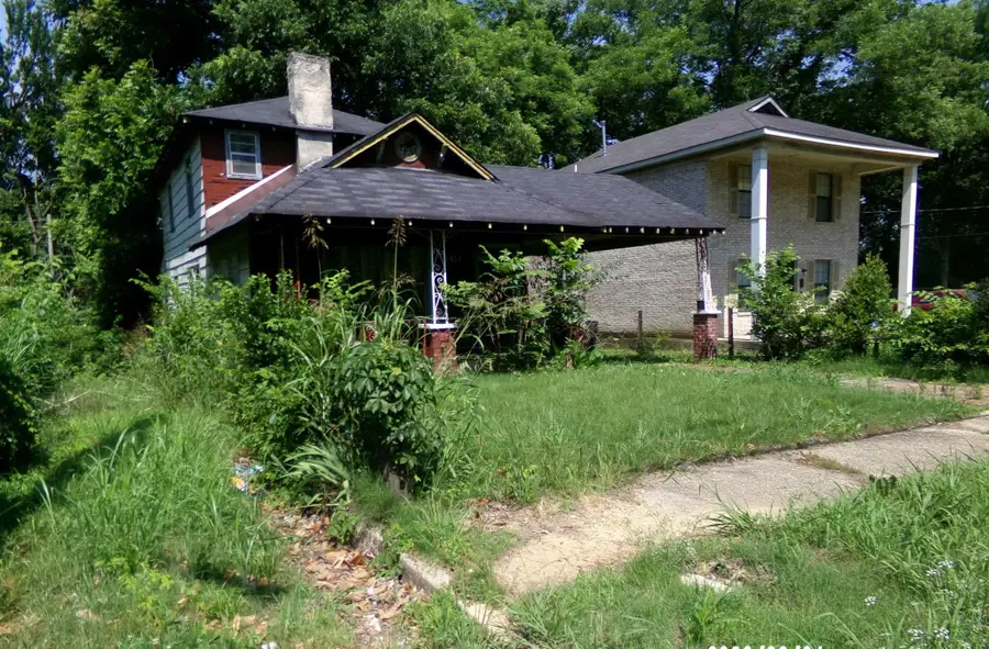1617 Latham St, Memphis, TN 38106 - #2