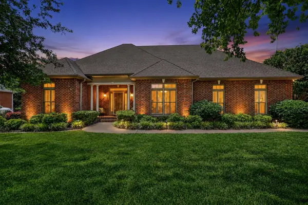 2707 Dora Elizabeth Ct, Murfreesboro, TN 37129