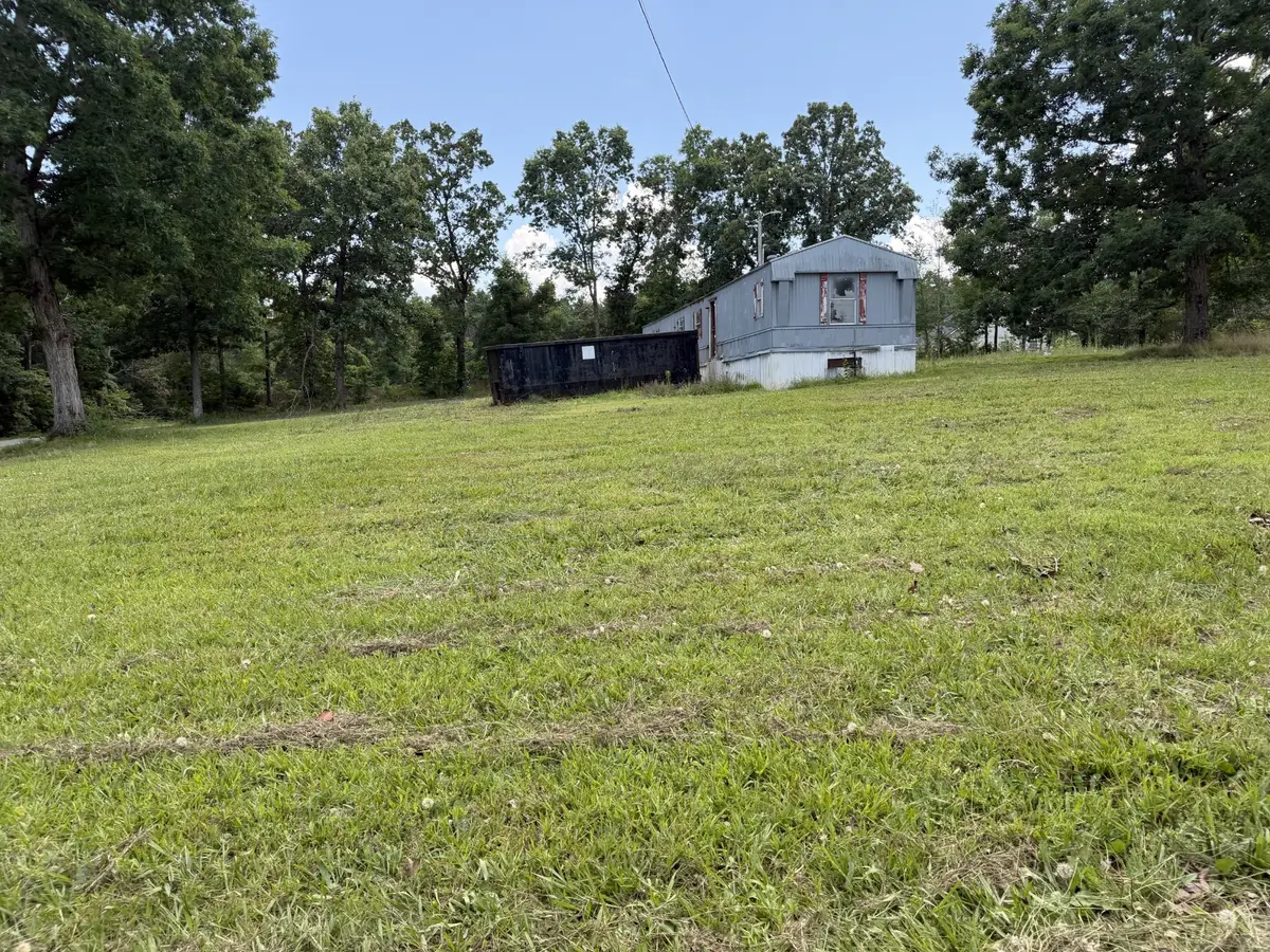 308 Mount View Dr, Hohenwald, TN 38462 - #1