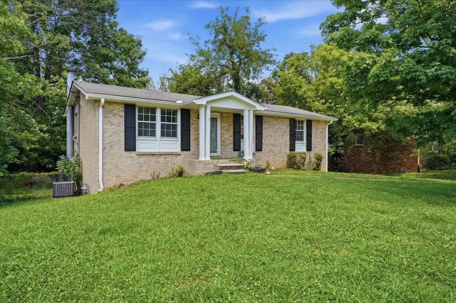 413 Clearwater Dr, Nashville, TN 37217 - #2