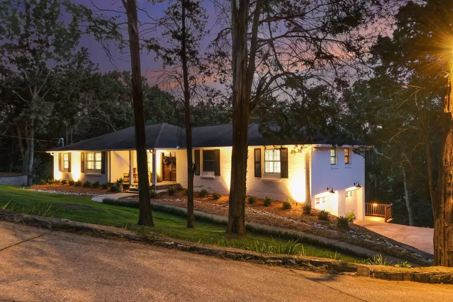 4629 Shys Hill Rd, Nashville, TN 37215 - #2