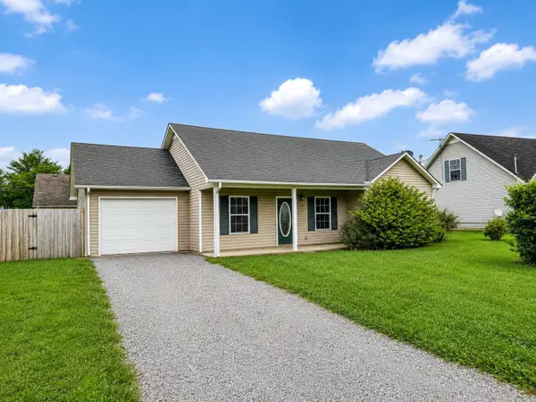 103 Stonefield Cir, Shelbyville, TN 37160