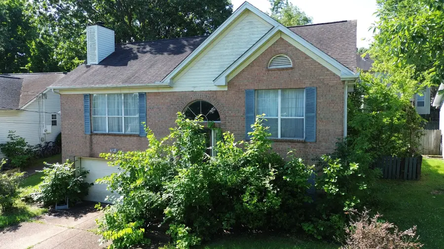 1109 Burlingame Ct, Antioch, TN 37013 - #3