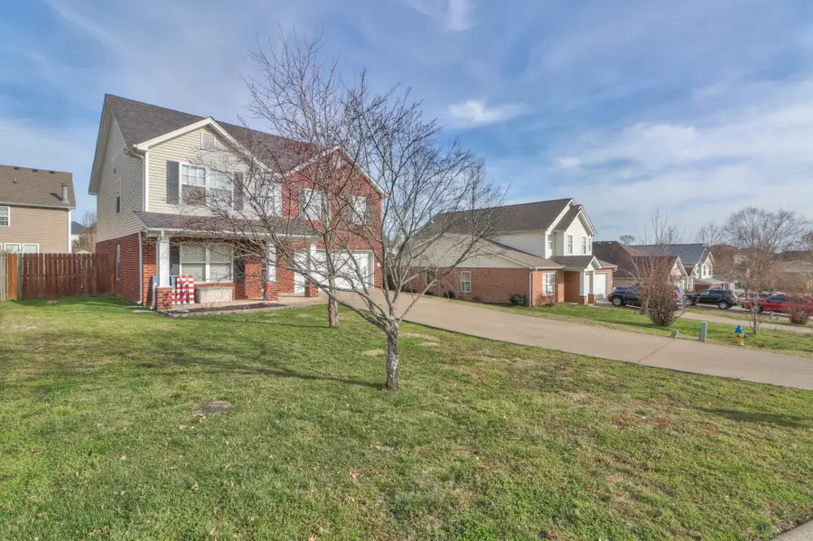 2006 Thorntree Ct, Mount Juliet, TN 37122 - #2
