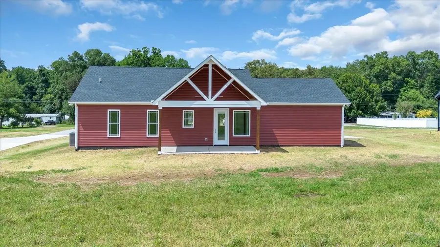 1481 Smartt Station Rd, Morrison, TN 37357 - #2