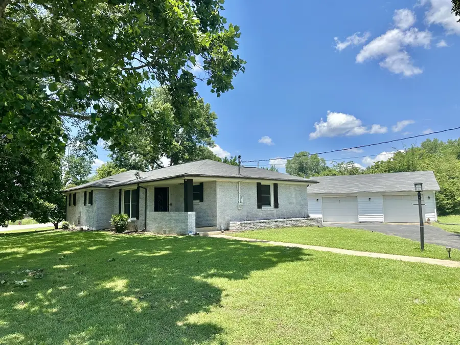 8401 Terry Ln, Hermitage, TN 37076 - #2