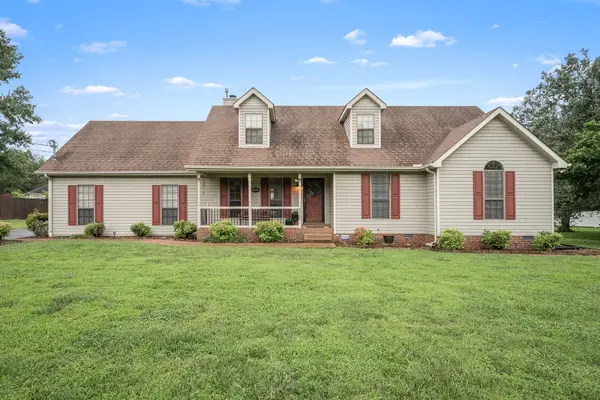 2923 Two Deer Trl, Murfreesboro, TN 37129