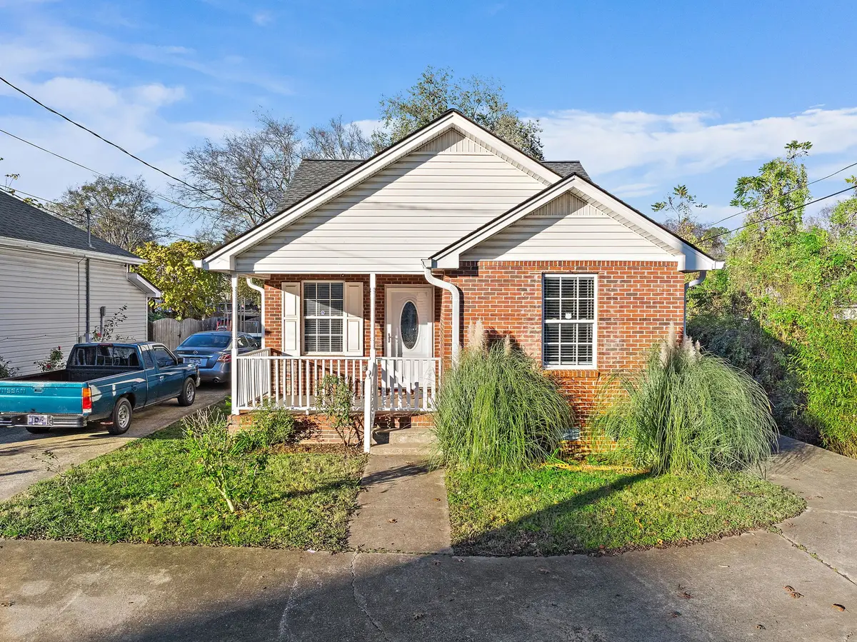 809 N Dupont Ave, Madison, TN 37115 - #1
