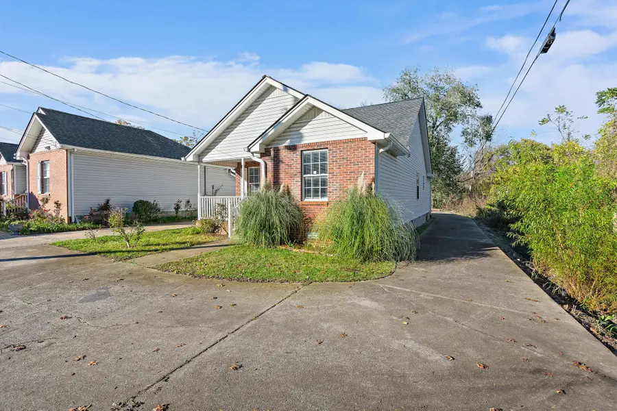 809 N Dupont Ave, Madison, TN 37115 - #2