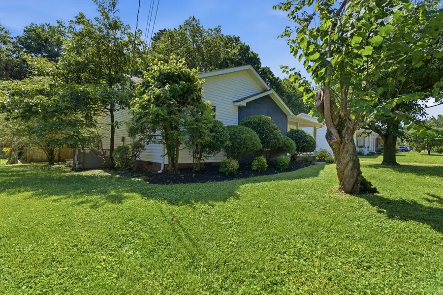 3056 Reelfoot Dr, Nashville, TN 37214 - #3