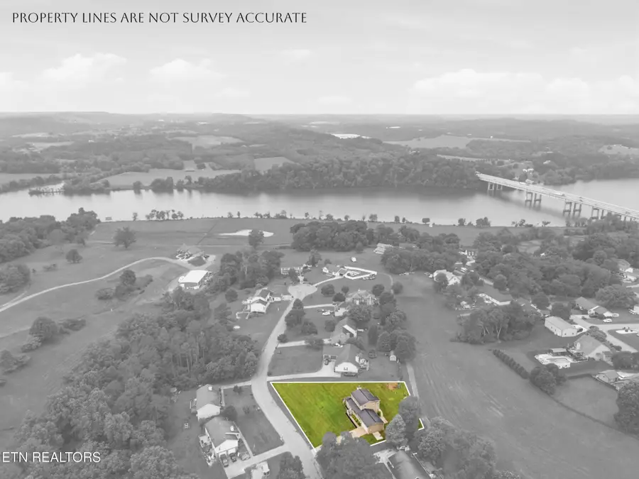 724 Fairway Drive, Loudon, TN 37774 - #3