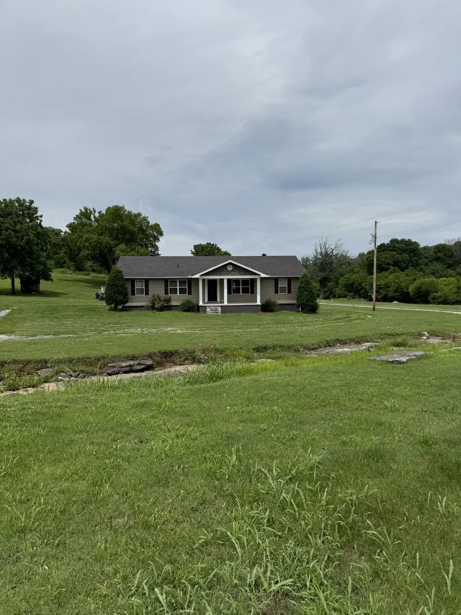 11725 Highway 25 E, Hartsville, TN 37074 - #2