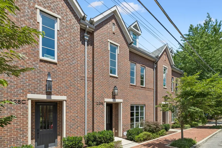1228B 4th Ave N, Nashville, TN 37208 - #2