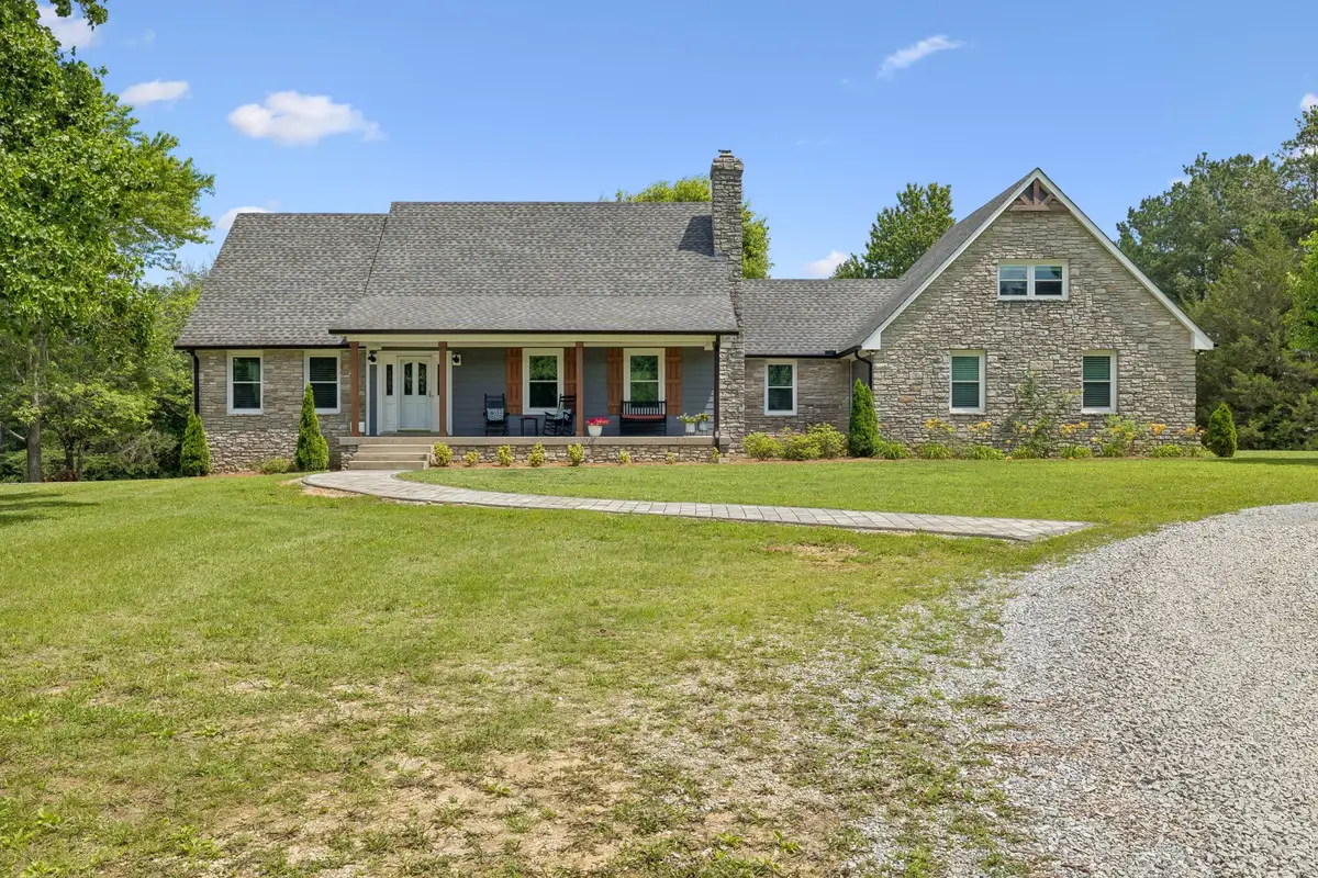 7672 Jones Rd, White House, TN 37188 - #1