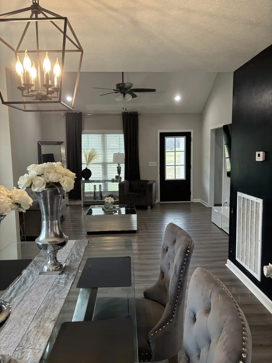 2359 Claude Fox Rd, Cornersville, TN 37047 - #2