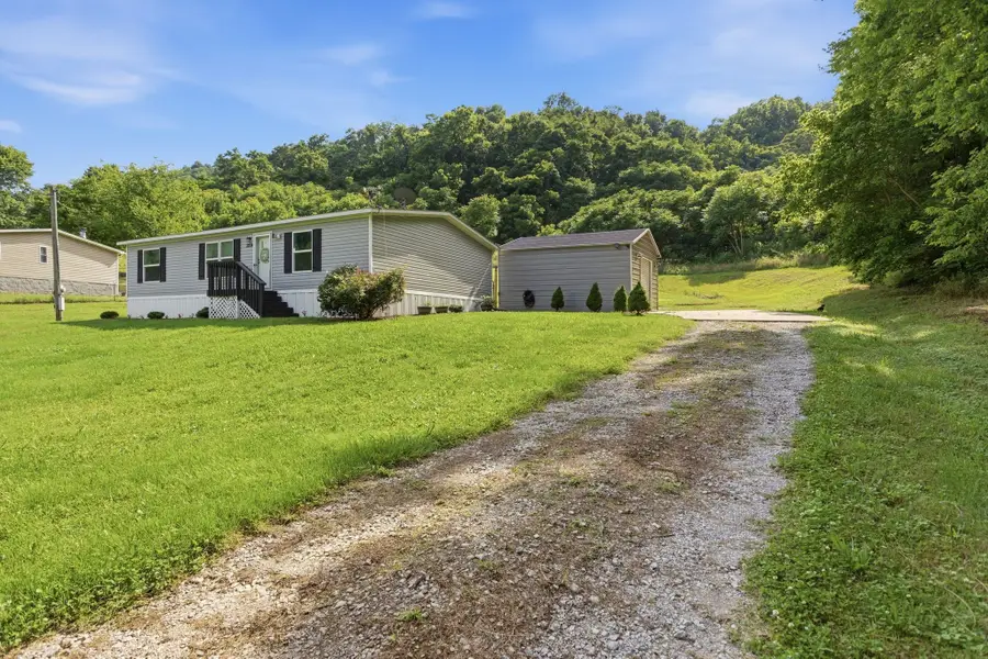 3204 Grizzly Rd, Culleoka, TN 38451 - #3
