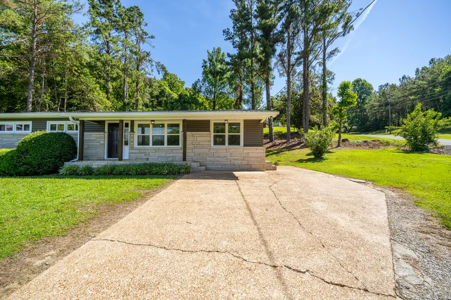 429 Hurricane Meadows Dr, Waynesboro, TN 38485 - #2