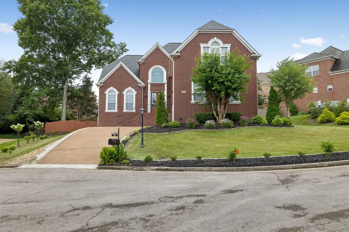 608 Banbury Pl, Brentwood, TN 37027 - #1