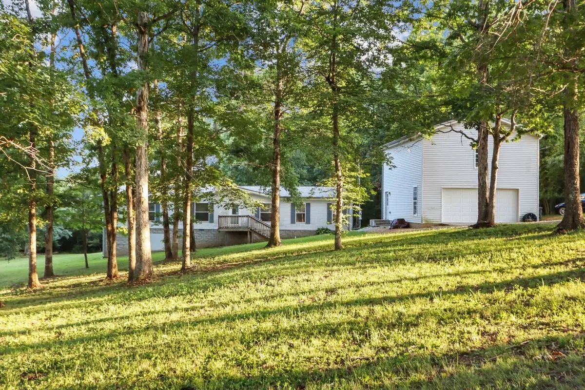 555 Fire Tower Rd, Dickson, TN 37055 - #1