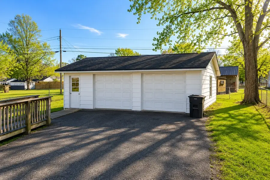 130 Anderson Dr, Tullahoma, TN 37388 - #2