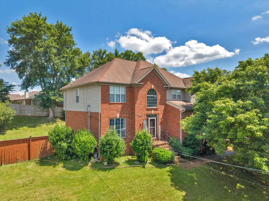 2601 Windsor Ln, Old Hickory, TN 37138 - #2