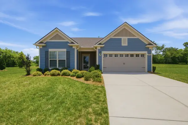 1948 Fayette Ct, Spring Hill, TN 37174