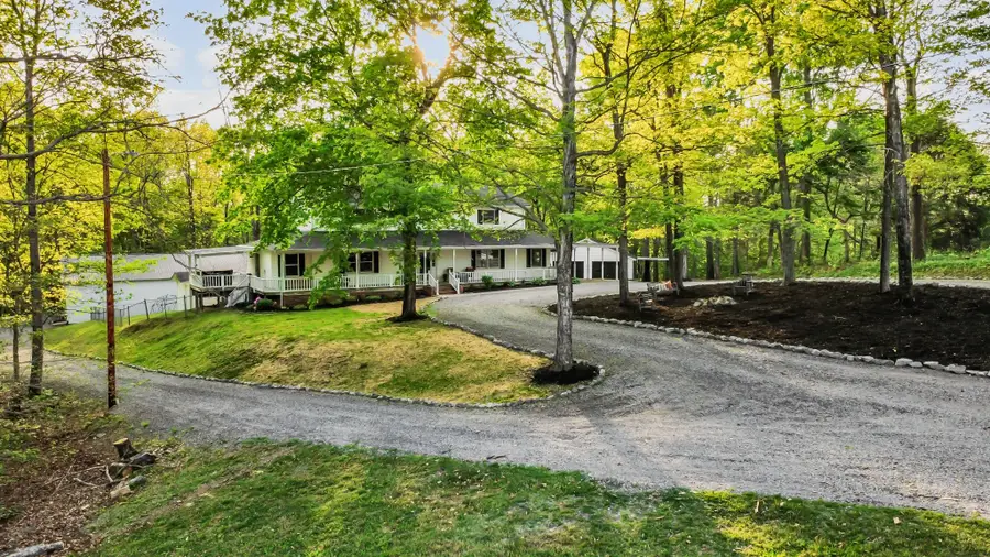 2690 Ashland City Rd, Clarksville, TN 37043 - #2