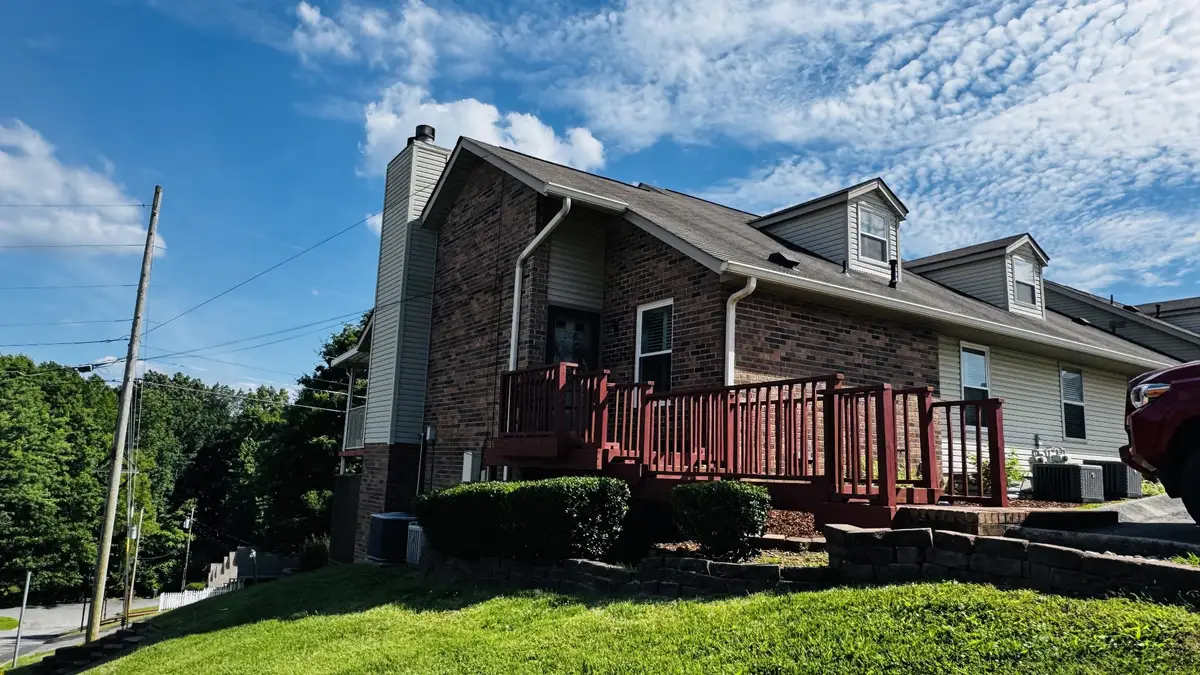 204 Village Cir W, Dickson, TN 37055 - #1