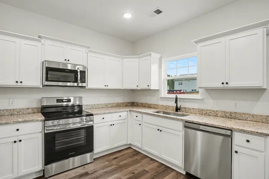 225 Hannah Lee Hill Rd, La Vergne, TN 37086 - #3