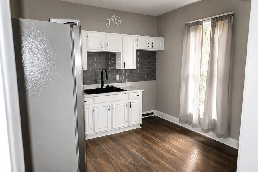 425 N Mccombs St, Martin, TN 38237 - #3