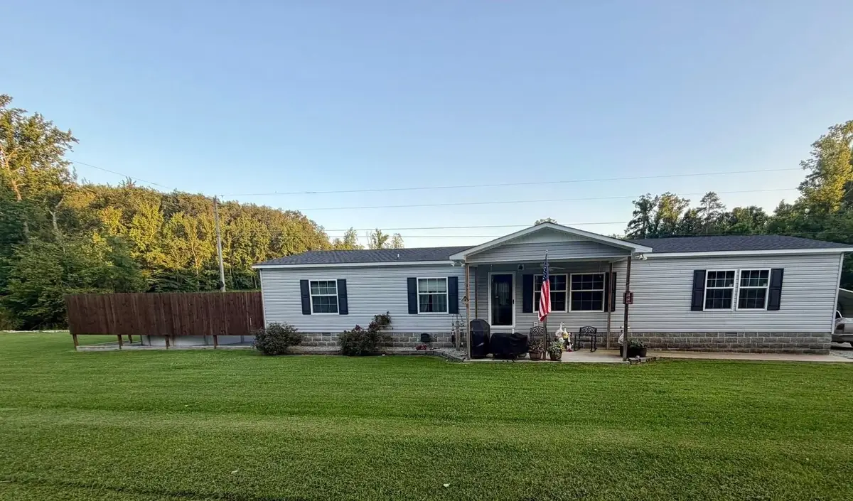 1881 Clifton Tpke, Waynesboro, TN 38485 - #1