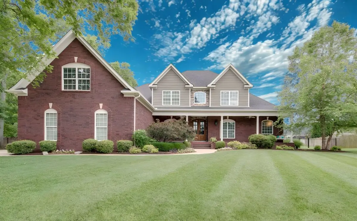 1910 Baskinbrook Ct, Murfreesboro, TN 37130 - #1